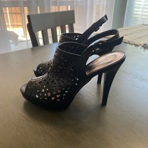 Calvin Klein Stiletto Heels Womens 7 Black Laser Cut Slingback Platform Peep Toe
